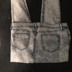 Target acid wash skinny jeans size 16
